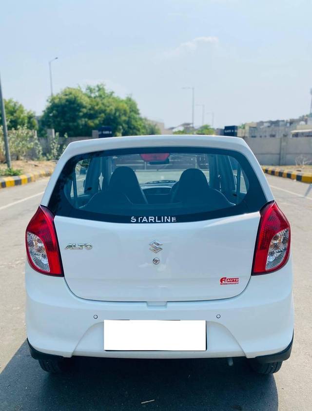 https://images10.gaadi.com/usedcar_image/4629103/original/processed_2b21ed6c-244f-48b0-a416-46890aae9e85.jpg?imwidth=6402