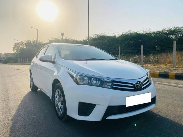 https://images10.gaadi.com/usedcar_image/4629138/original/processed_fb499814-9ff8-473f-8a5e-4d5392efa1e5.jpg?imwidth=6400