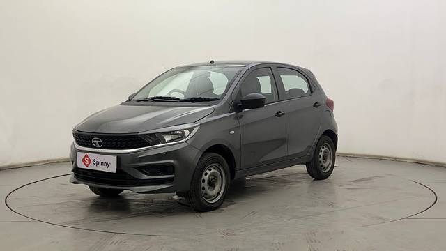 https://images10.gaadi.com/usedcar_image/4629201/original/a5f887e7882a3aa6fe36ed39dd34e466.JPG?imwidth=6400