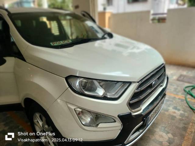 https://images10.gaadi.com/usedcar_image/4629236/original/processed_736acc53-100c-432a-b4a7-5df0aebeeb6c.jpg?imwidth=6400