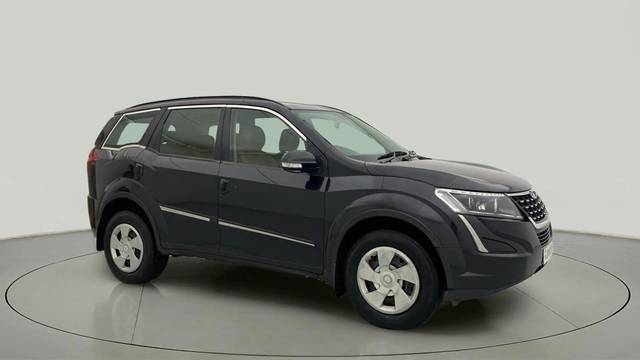 https://images10.gaadi.com/usedcar_image/4629257/original/5dd6d077512fece7fba0b51e1c3dd53e.jpg?imwidth=6400