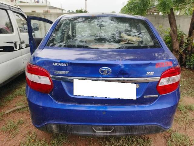 https://images10.gaadi.com/usedcar_image/4629334/original/processed_1c677729-2bc4-47f9-9742-a51dc71c130b.jpg?imwidth=6401