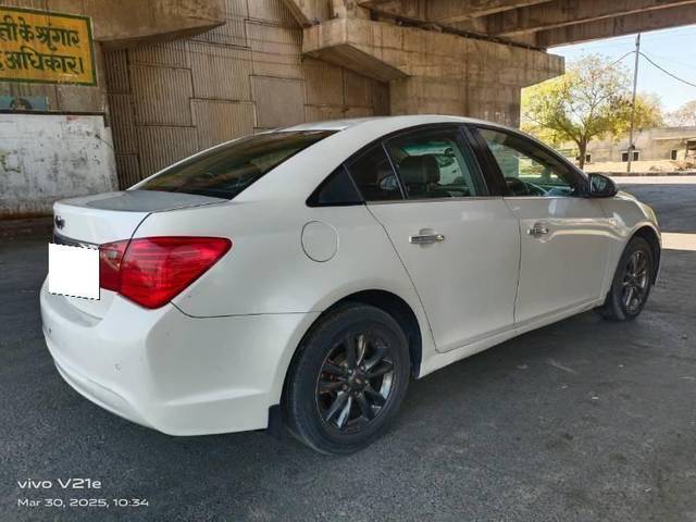 https://images10.gaadi.com/usedcar_image/4629335/original/processed_processed_02b6908d-c01f-45e8-b654-ce4bbe47e0ec.jpg?imwidth=6400