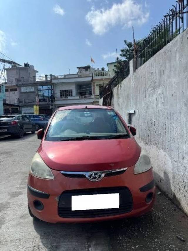 https://images10.gaadi.com/usedcar_image/4629364/original/processed_798fb120-935a-43b1-806b-6355dfaedae4.jpeg?imwidth=6402