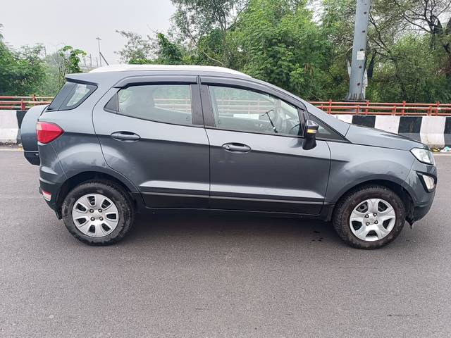 https://images10.gaadi.com/usedcar_image/4629365/original/c5e44d52b3138b770af951963566b90a.jpg?imwidth=6401