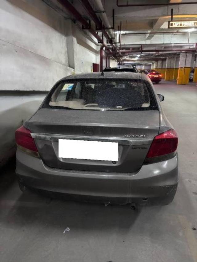 https://images10.gaadi.com/usedcar_image/4629374/original/processed_10174ff6-2919-41af-896e-6cb8cf82e686.jpeg?imwidth=6401