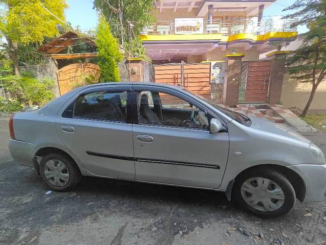 https://images10.gaadi.com/usedcar_image/4629417/original/processed_d0944964-9ec5-46fd-b975-6bb9175fb781.jpg?imwidth=6401