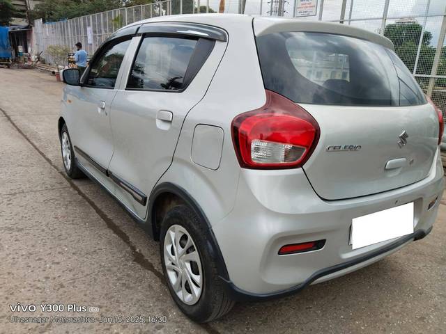 https://images10.gaadi.com/usedcar_image/4629445/original/processed_15aebe0cf7d2b8dea2bb95d9c193473d.jpg?imwidth=6402