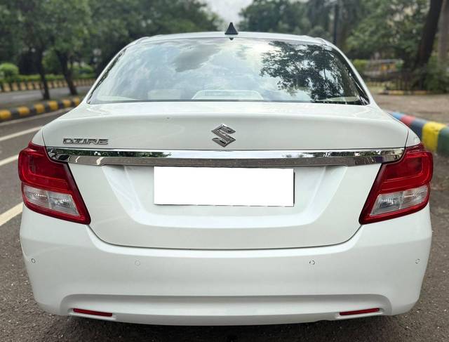 https://images10.gaadi.com/usedcar_image/4629459/original/processed_6936940926ec161c6b694c4f9c15fc14.jpg?imwidth=6402