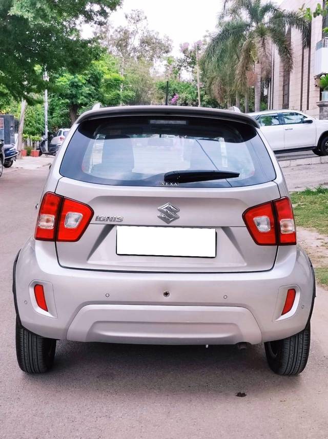 https://images10.gaadi.com/usedcar_image/4629462/original/processed_b48d5e7d-9c25-4179-a9ab-64ad68d87aaf.jpg?imwidth=6402