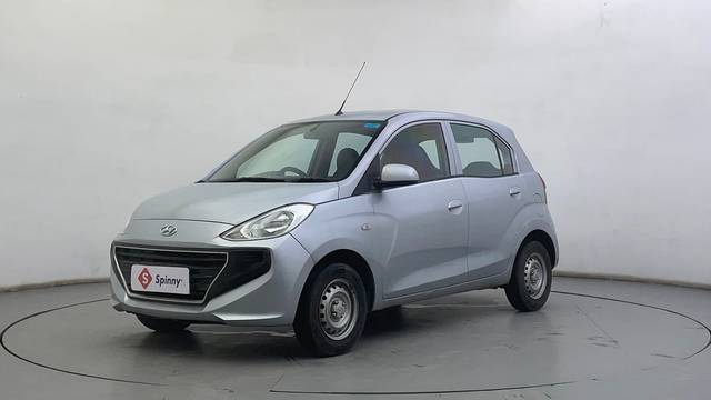 https://images10.gaadi.com/usedcar_image/4629466/original/bb6eca6365cb5c96a25f9a8ba1e041af.JPG?imwidth=6400
