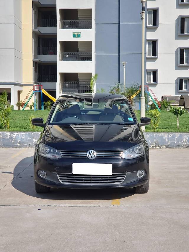 https://images10.gaadi.com/usedcar_image/4629470/original/processed_21dced3f08f79b93f571197970eb5eda.jpg?imwidth=6402
