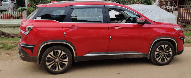 https://images10.gaadi.com/usedcar_image/4629499/original/dddd2348-f855-42e8-ac36-1d27be2dafce.png?imwidth=6400
