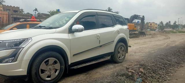 https://images10.gaadi.com/usedcar_image/4629533/original/processed_9ef08eec34dc56b61714876e0f01811e.jpg?imwidth=6400