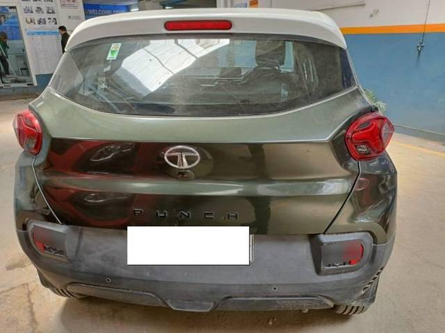 https://images10.gaadi.com/usedcar_image/4629536/original/processed_80ce70eb-5a31-4cc1-9b6e-32c44ebecd7c.jpeg?imwidth=6400