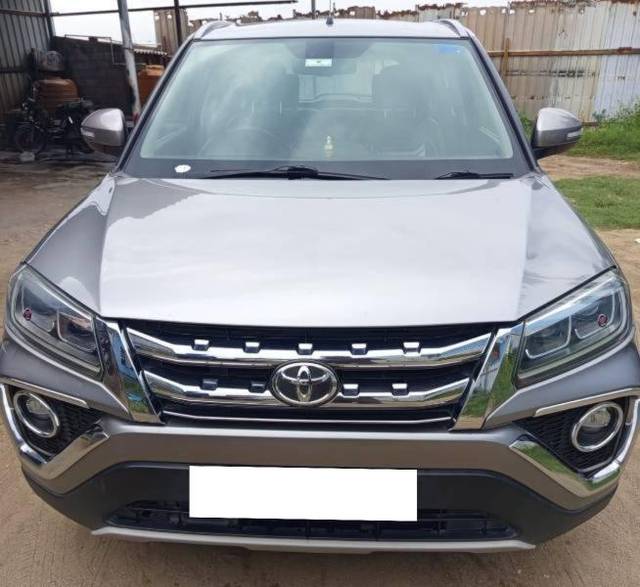 https://images10.gaadi.com/usedcar_image/4629590/original/processed_7f074580-3c0f-4298-9504-d568cd7e03a7.jpg?imwidth=6400