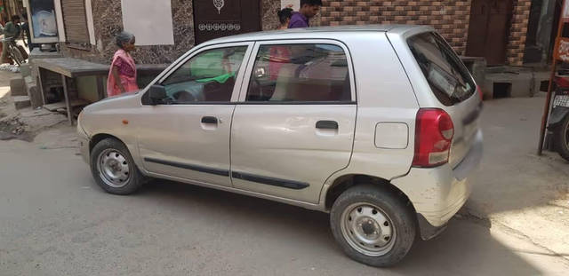 https://images10.gaadi.com/usedcar_image/4629602/original/3175e1f3-e275-4e04-a5b1-73fb9b7acdca.png?imwidth=6402