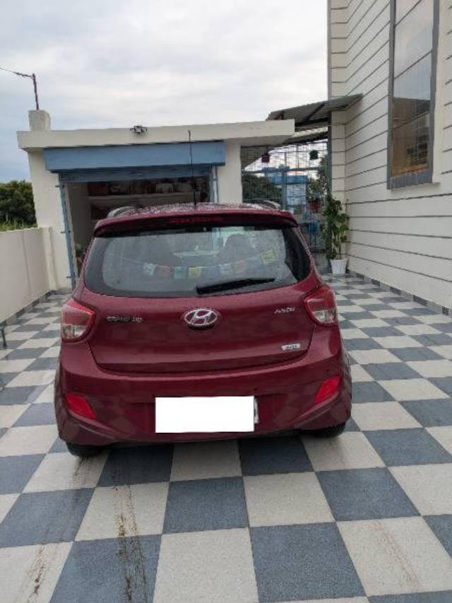 https://images10.gaadi.com/usedcar_image/4629655/original/processed_2da8e98b-342e-48bb-963c-608f62c34ec3.jpg?imwidth=6401