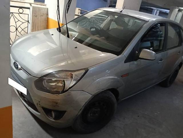 https://images10.gaadi.com/usedcar_image/4629656/original/processed_028ed473-0eaf-4404-b7be-3431bd99ec3c.jpg?imwidth=6400
