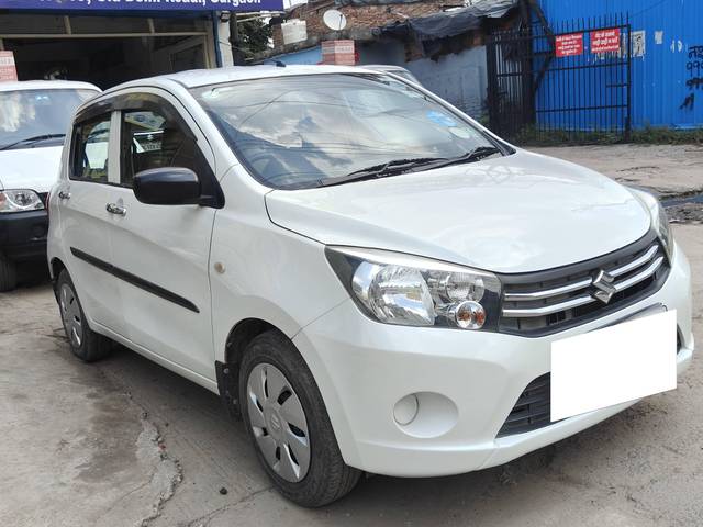 https://images10.gaadi.com/usedcar_image/4629671/original/processed_33f0a66d-5718-4107-88a0-c4414dab4032.jpg?imwidth=6400