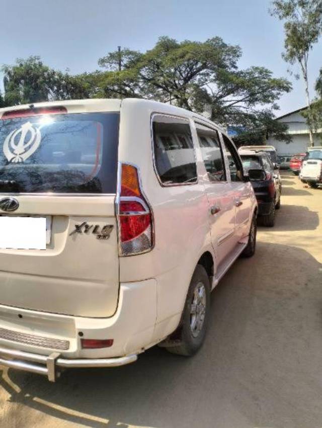 https://images10.gaadi.com/usedcar_image/4629684/original/processed_47f1ad0e-45c7-4c64-a34f-06eb48199209.jpg?imwidth=6402