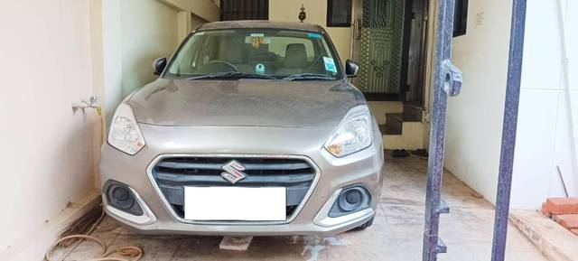 https://images10.gaadi.com/usedcar_image/4629791/original/processed_40447848-99cd-4ea5-bb2c-2ca9d06e37c4.jpg?imwidth=6401