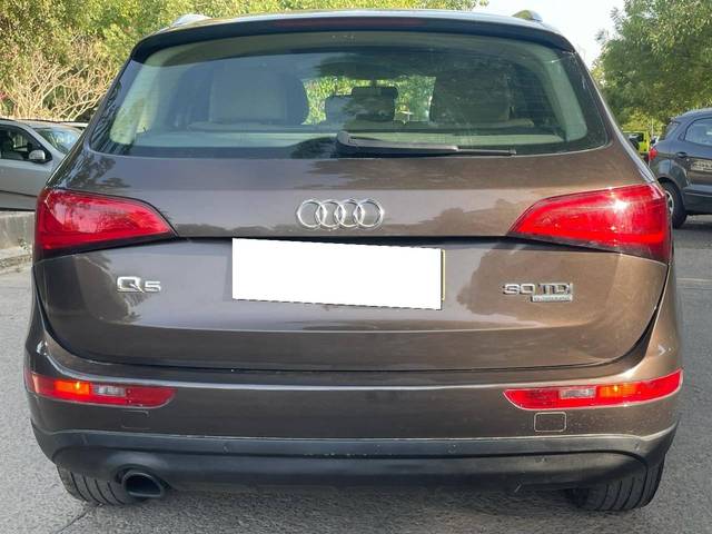 https://images10.gaadi.com/usedcar_image/4629848/original/processed_afdf0f1f-acc3-4952-b83f-2b4bd246d3b2.jpg?imwidth=6401
