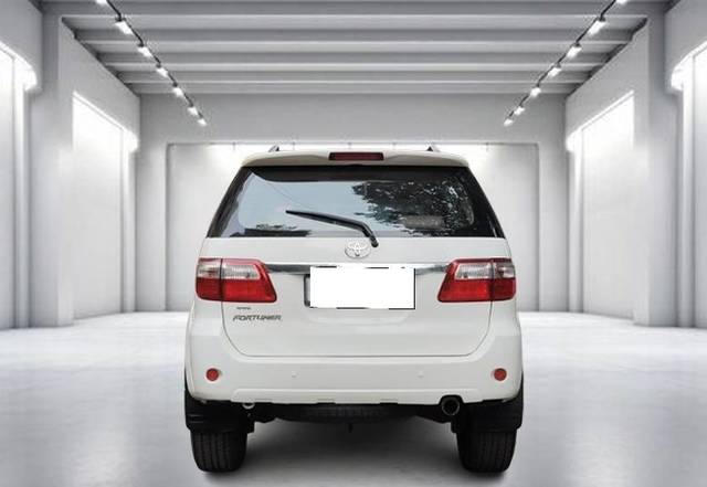 https://images10.gaadi.com/usedcar_image/4629857/original/processed_4a3a6bbf20540516a45afaf643b4dd92.jpeg?imwidth=6402
