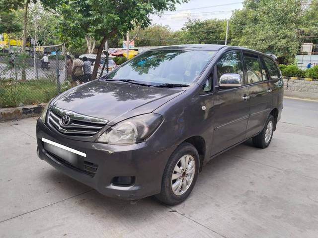 https://images10.gaadi.com/usedcar_image/4629863/original/processed_8cc1662c9e19a3eaf2cebaa6504c5595.jpg?imwidth=6402