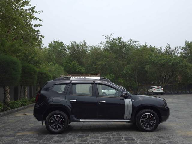 https://images10.gaadi.com/usedcar_image/4629887/original/processed_dc0897bb-9ee4-4a0e-8053-c27be6470bce.jpg?imwidth=6401
