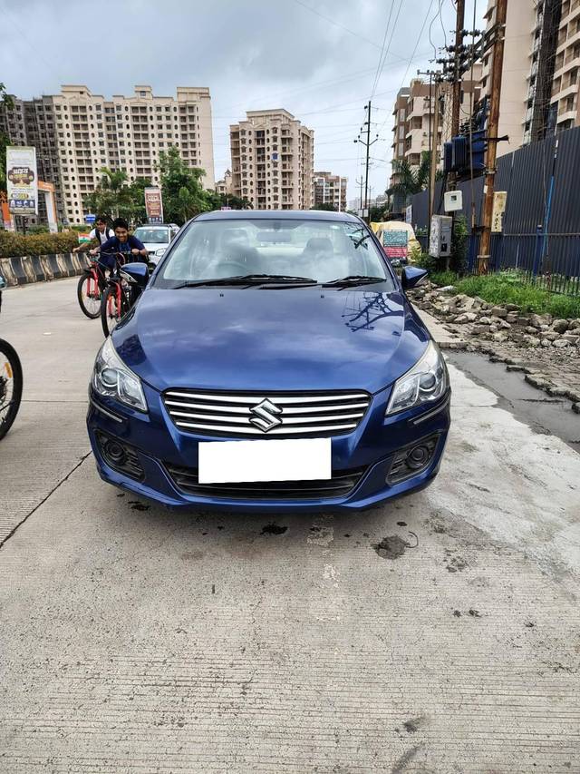 https://images10.gaadi.com/usedcar_image/4629888/original/processed_7cbe44ed-546a-4d56-9139-915f7289a45c.jpg?imwidth=6400