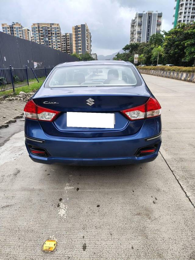 https://images10.gaadi.com/usedcar_image/4629888/original/processed_b43e3123-0c3f-419c-bfdf-6bb342590ebe.jpg?imwidth=6401