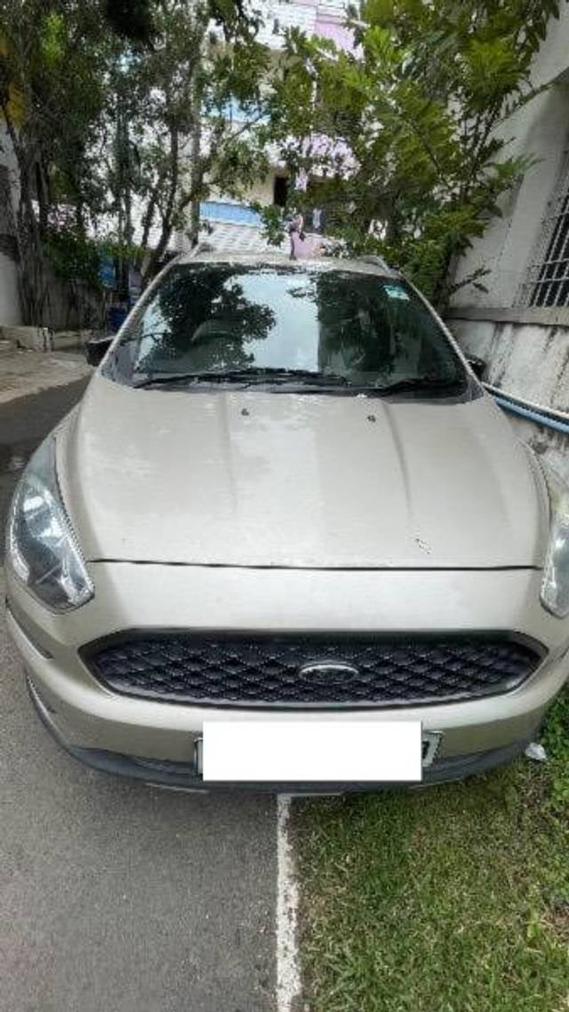 https://images10.gaadi.com/usedcar_image/4629912/original/processed_dab06264-947c-454d-82ac-963d02562dee.jpeg?imwidth=6400