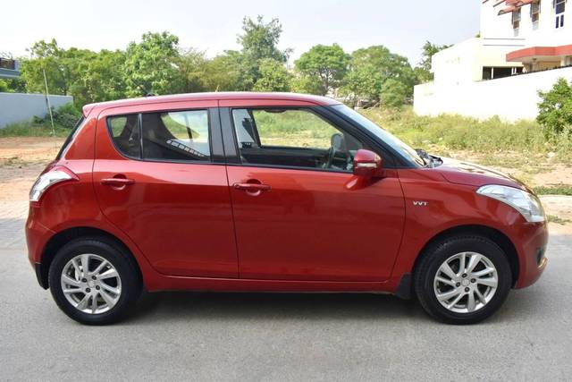 https://images10.gaadi.com/usedcar_image/4629919/original/processed_d9a111b8219927d6e9d4ba1a7d6bd567.jpg?imwidth=6401
