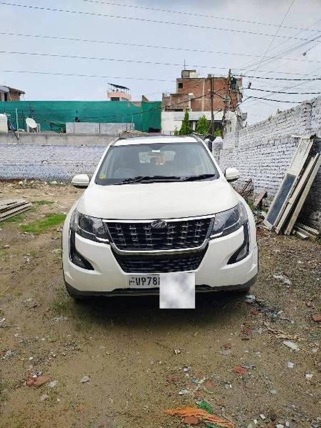 https://images10.gaadi.com/usedcar_image/4629973/original/processed_b973068d-a380-4656-9bd4-5b205c4d4420.jpeg?imwidth=6400