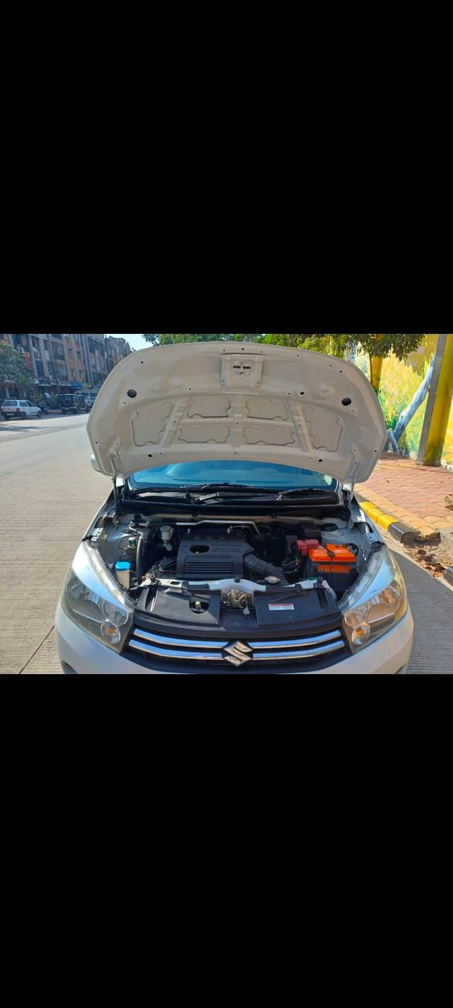 https://images10.gaadi.com/usedcar_image/4630008/original/f27b67ff7e3bafbae692f5f87e737c75.jpeg?imwidth=6402