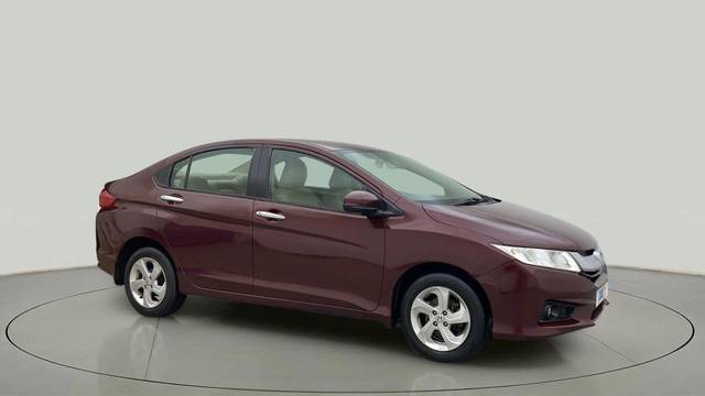 https://images10.gaadi.com/usedcar_image/4630031/original/8c301aeebe951f92a5e786af0bfe24ae.jpg?imwidth=6400