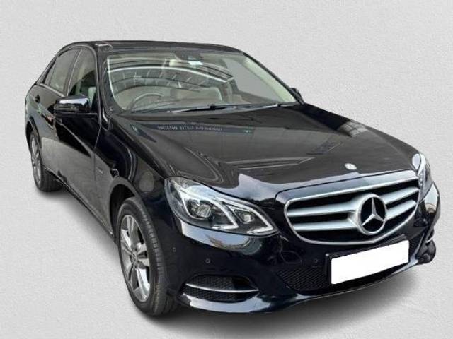https://images10.gaadi.com/usedcar_image/4630035/original/processed_dfb6694350a4d37aef888035686fe8a2.jpg?imwidth=6400