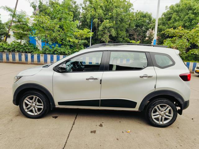 https://images10.gaadi.com/usedcar_image/4630037/original/8ca9416520775b3d8b1e0e8638061503.jpg?imwidth=6402