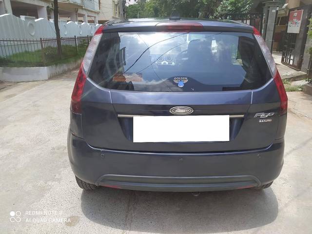 https://images10.gaadi.com/usedcar_image/4630038/original/processed_9f9d4320-40f8-4264-95a3-9b5c7903c243.jpg?imwidth=6401