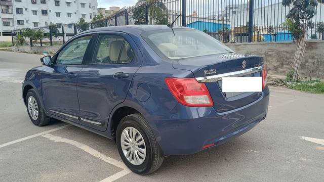 https://images10.gaadi.com/usedcar_image/4630063/original/processed_dbb63d73e495365fe2892807e91da1d4.jpg?imwidth=6402