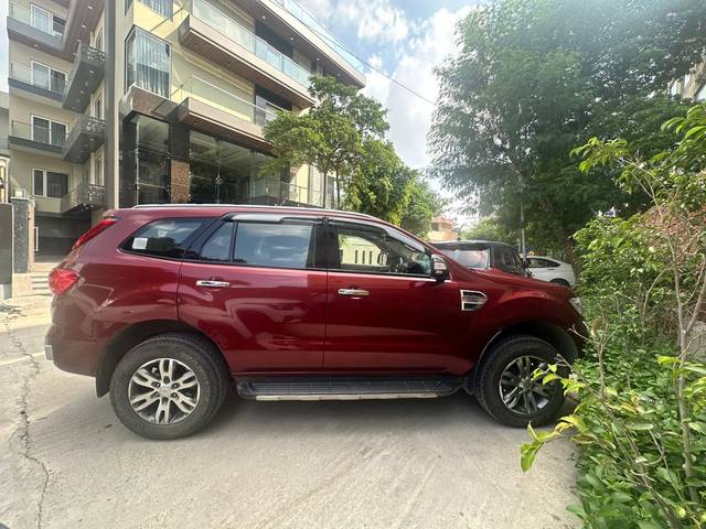 https://images10.gaadi.com/usedcar_image/4630098/original/98cd4b0e-1cc9-43a6-a129-31e2c3af4c8c.jpg?imwidth=6400