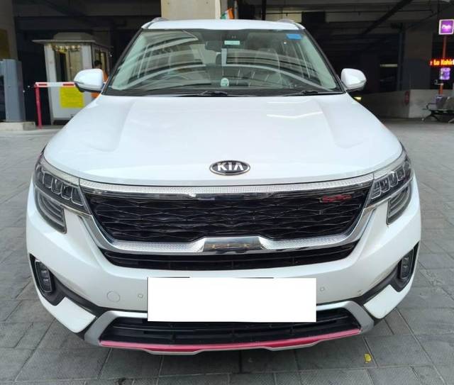 https://images10.gaadi.com/usedcar_image/4630140/original/processed_15de9de666607c99403d4a61ea7213ec.jpg?imwidth=6400