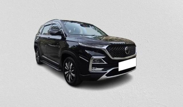 https://images10.gaadi.com/usedcar_image/4630150/original/processed_af98031efc40368e168cf918c7074318.jpg?imwidth=6400