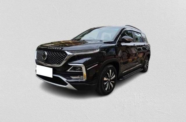 https://images10.gaadi.com/usedcar_image/4630150/original/processed_db96aed5923926ca7ca24932d98dd241.jpg?imwidth=6402