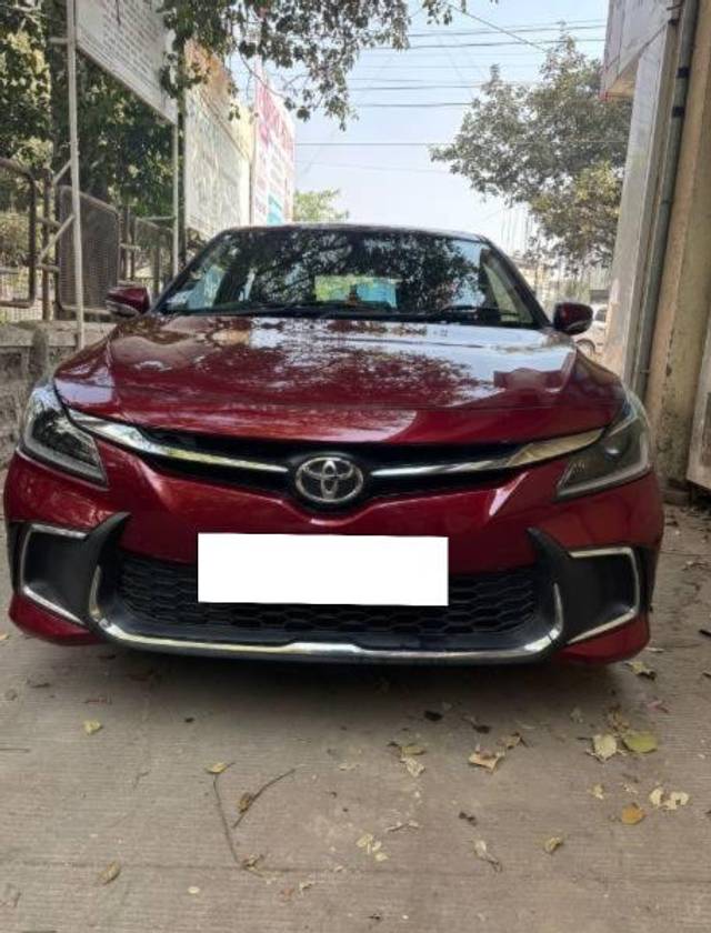 https://images10.gaadi.com/usedcar_image/4630154/original/processed_19600feb-f761-40f1-bf87-c27ee467dcc2.jpg?imwidth=6400