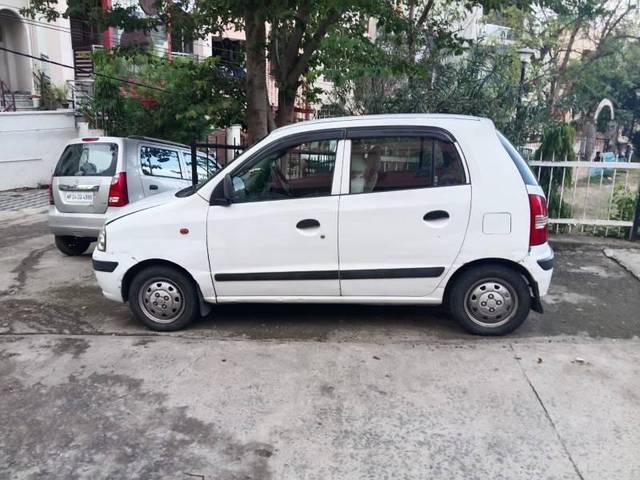 https://images10.gaadi.com/usedcar_image/4630170/original/processed_29125423-7cb8-44aa-b6d2-bd5b7ebed5b8.jpg?imwidth=6401