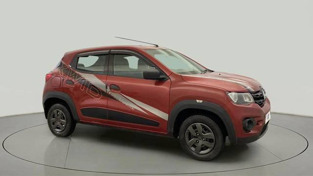 https://images10.gaadi.com/usedcar_image/4630173/original/22a33fd55989b17f0951f7f09ac8b854.jpg?imwidth=6400