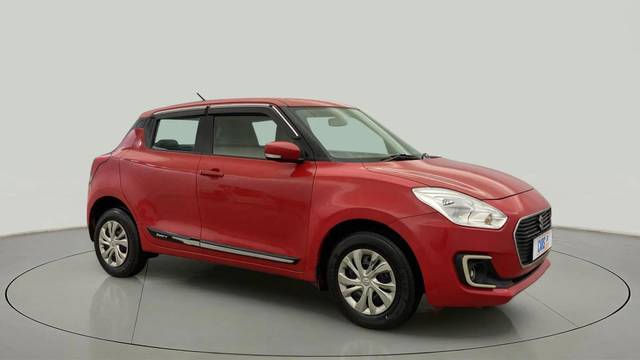 https://images10.gaadi.com/usedcar_image/4630176/original/bb8fcccdd11c5bd5c5c70b3206a9dbc3.jpg?imwidth=6400