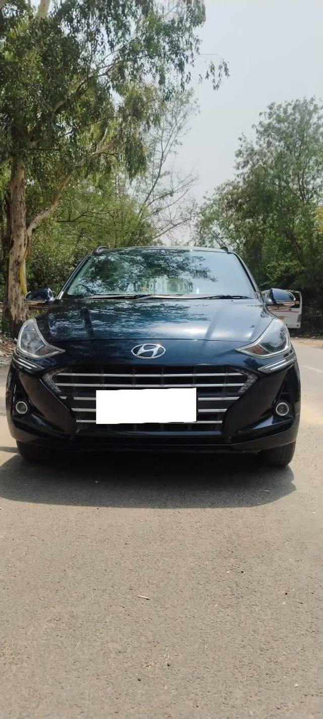 https://images10.gaadi.com/usedcar_image/4630188/original/processed_0cfa1a7769b4847da7477c210198f08b.jpg?imwidth=6400